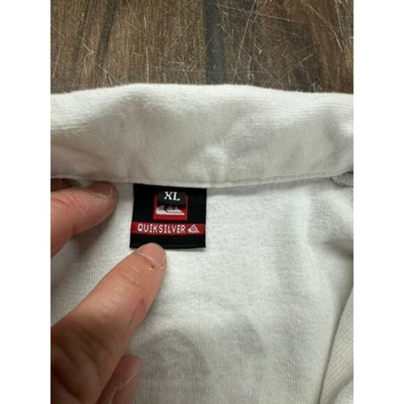 Quicksilver White 3-D Shirt, Made to look Like Claws Marks across the front - Picture 6 of 8